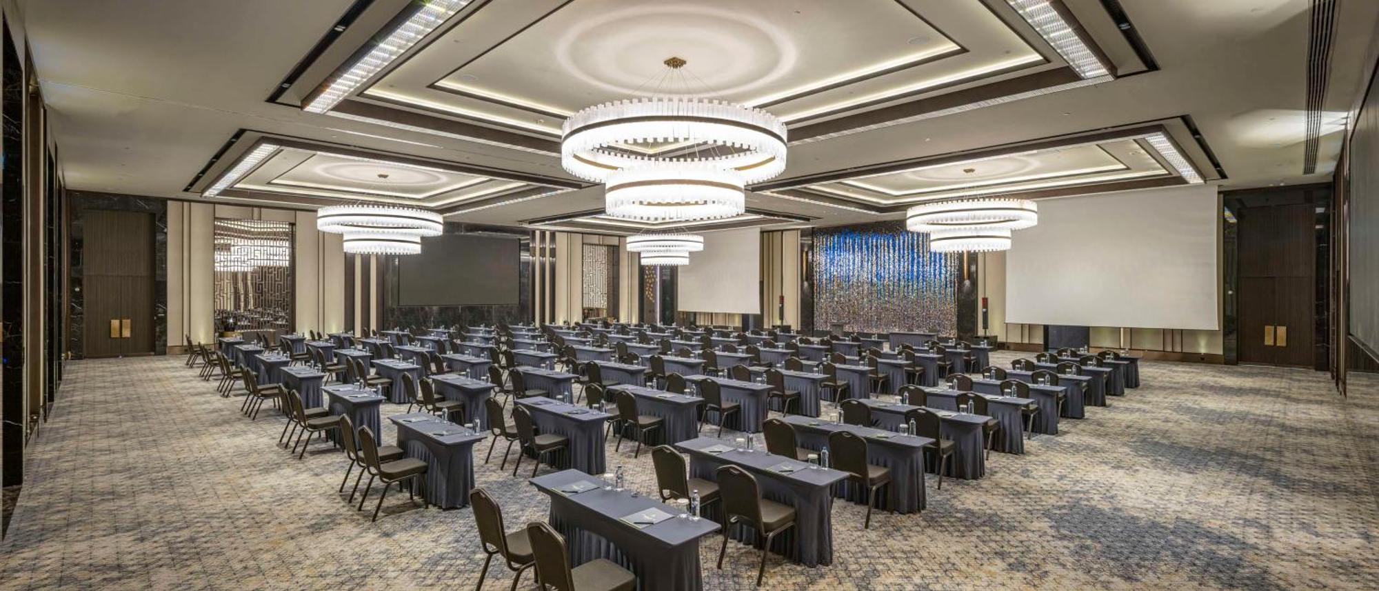 Doubletree By Hilton Sanliurfa Hotel ภายนอก รูปภาพ